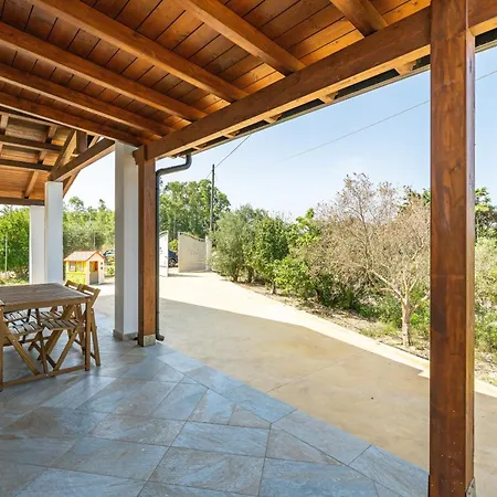 Casa Atzori Villa *