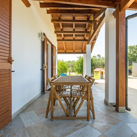 Casa Atzori Сант'Анна-Аррези